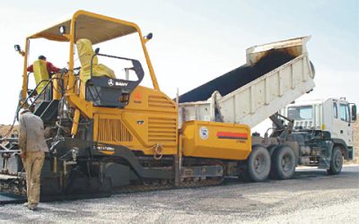 三一筑路设备参与阿尔及利亚东西高速公路工程